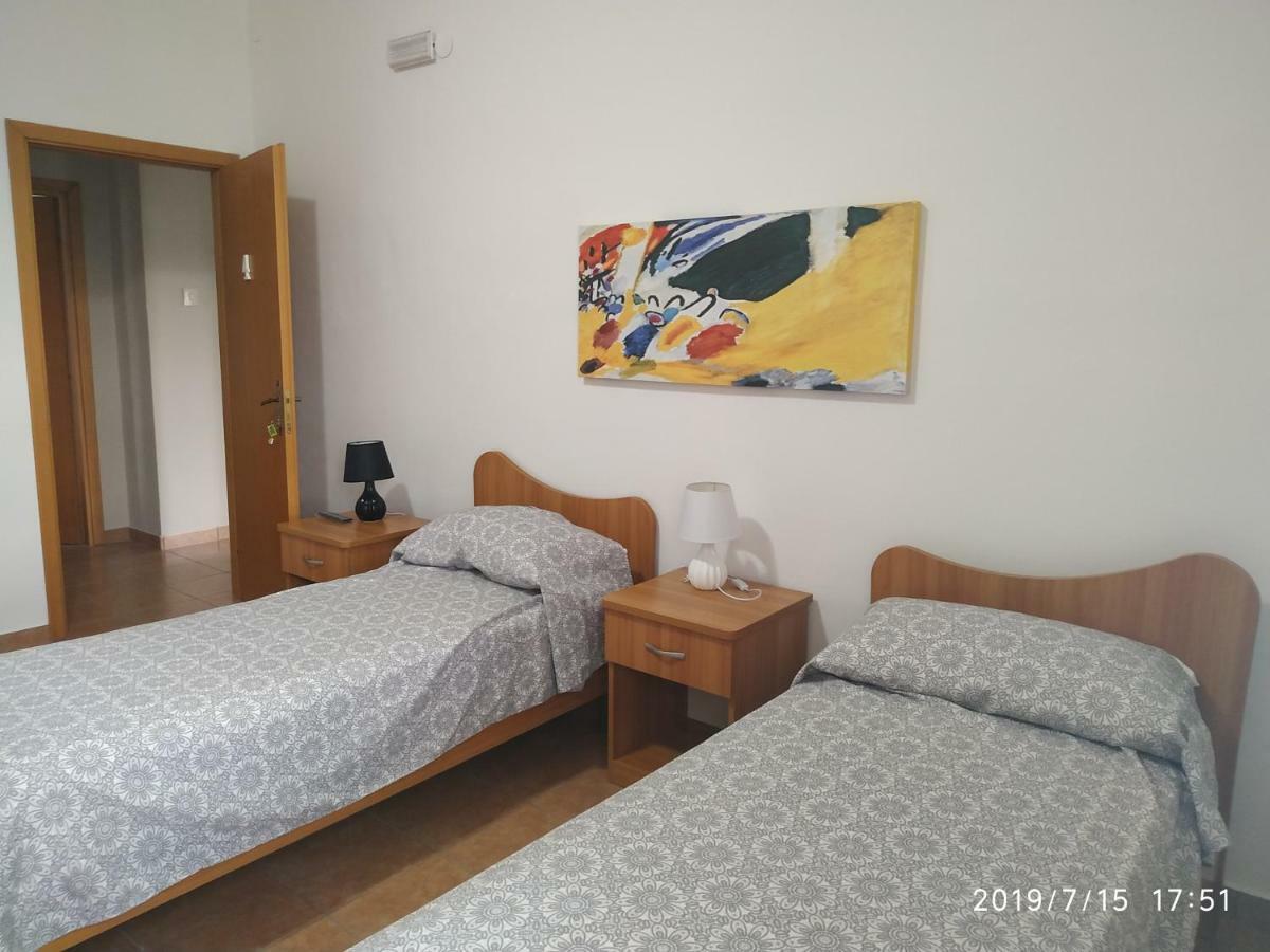 Santa E Maria Affittacamere Lamezia Terme Bilik gambar